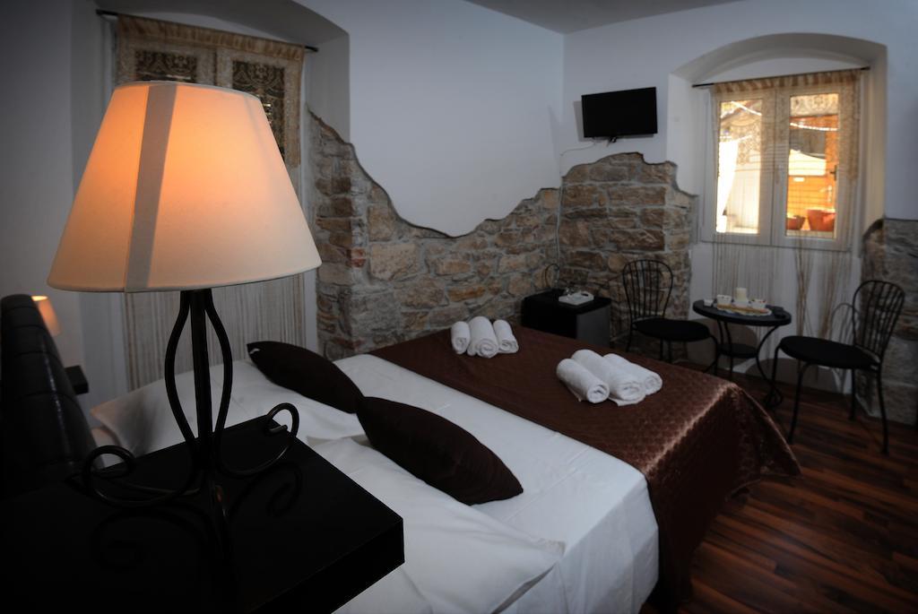 Rooms & Apartment Lasta سبليت الغرفة الصورة